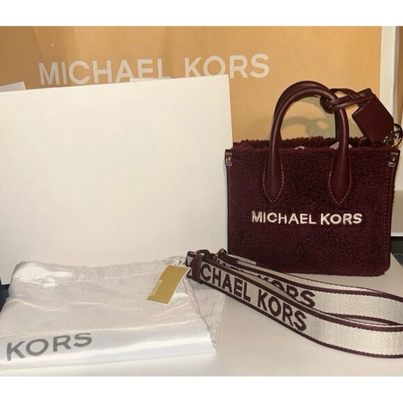Michael Kors Sherpa Crossbody Bag - Picture 1 of 12